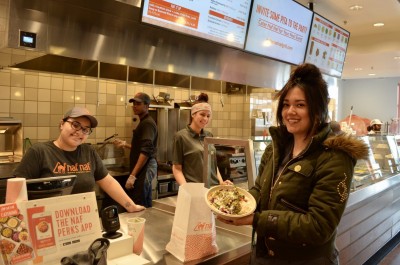 مطعم  Naf Naf Grill