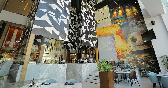 مطعم ومقهى بلايز